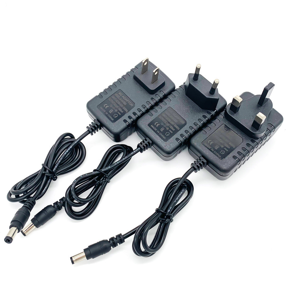 Halloween Witch Cauldron Smoke Machine | LED Color-Changing Humidifier Decor